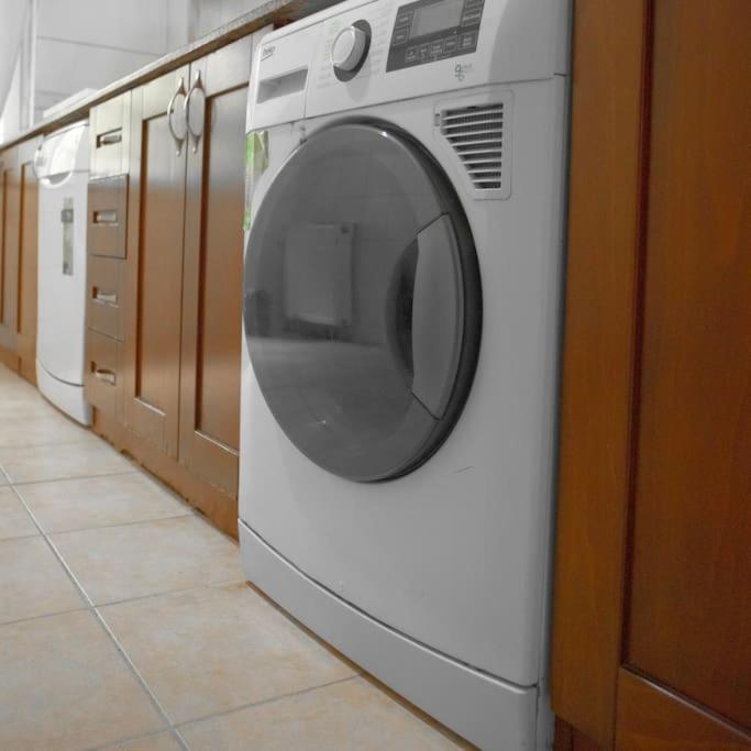 Appartement Large In A Quiet Area 40